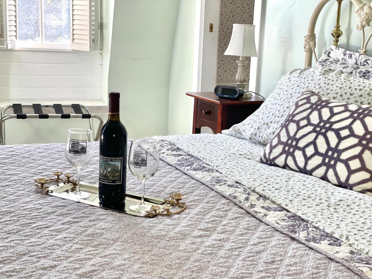 The Langworthy Inn & Winery Westerly Pokoj fotografie